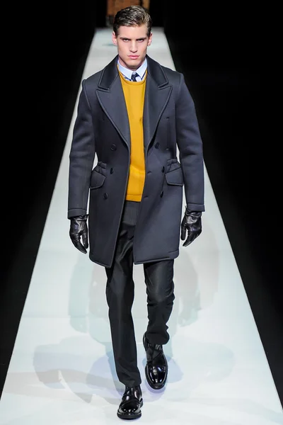 Look 61